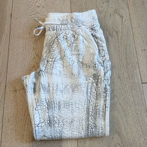 Lululemon Warm Down Jogger Thread Dye in Size 8